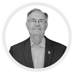 Ing. Martín Ricardo Flores Moya